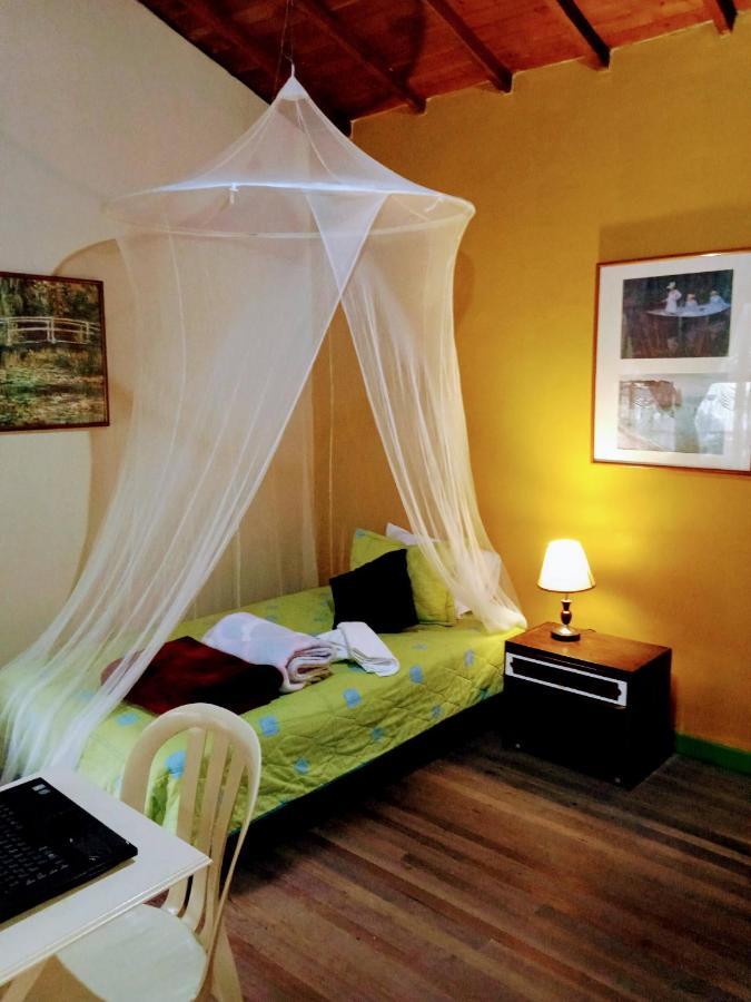Casa Luna -Estrategica Ubicacion- Медельїн Екстер'єр фото