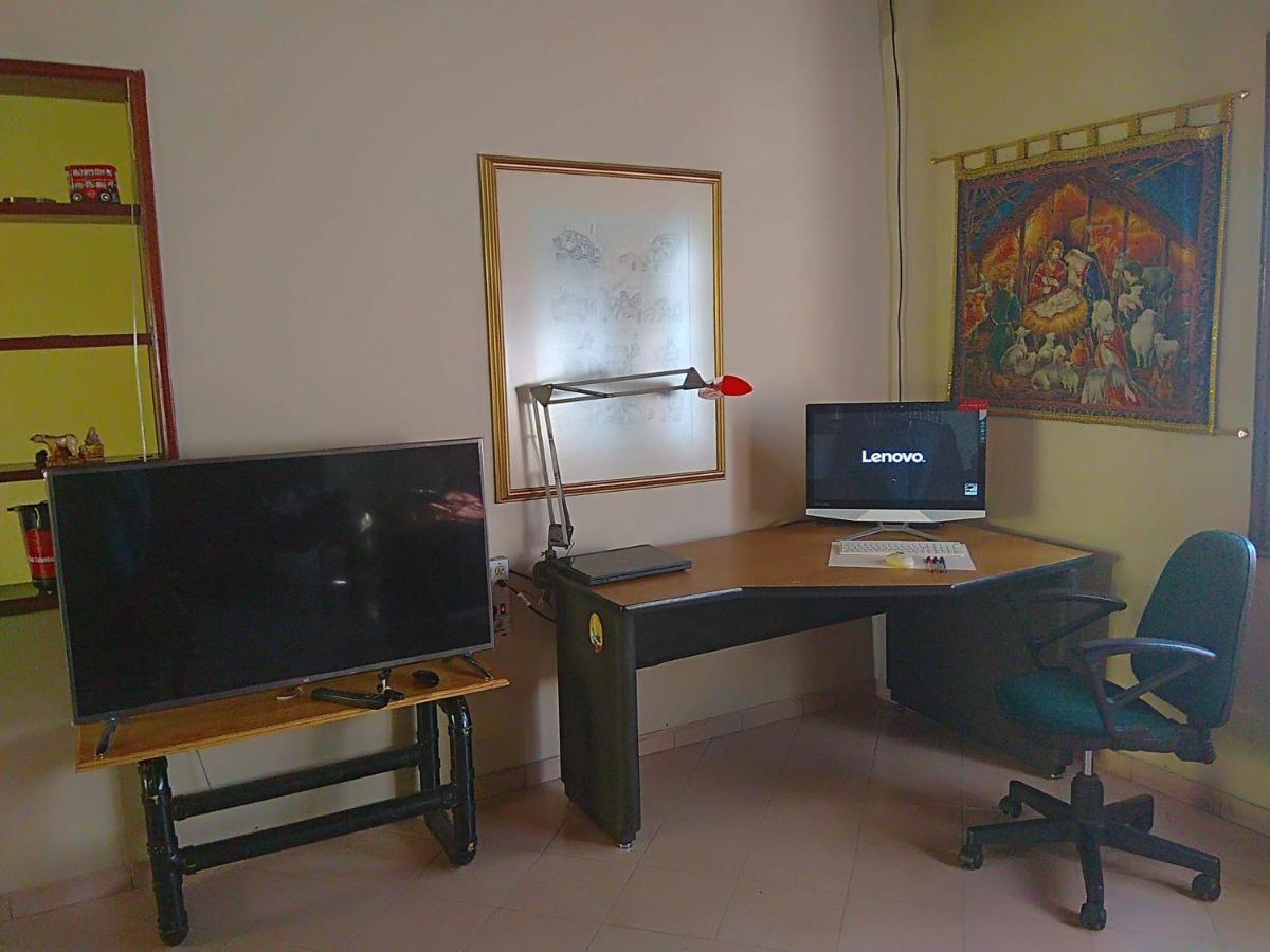 Casa Luna -Estrategica Ubicacion- Медельїн Екстер'єр фото